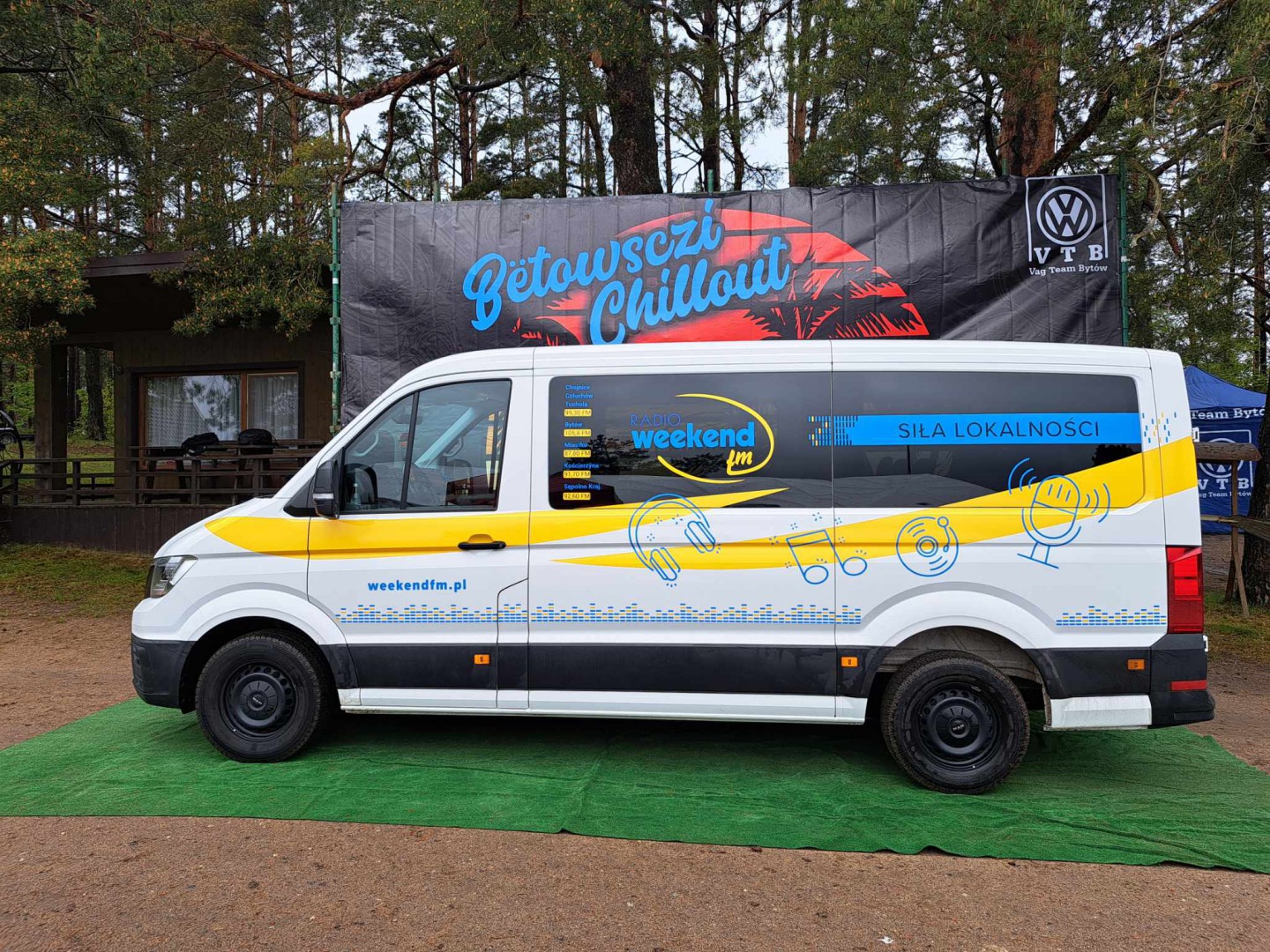 Weekend na zlocie. Trwa impreza motoryzacyjna Betowszci Chillout w Borzyszkowach w gminie Lipnica (FOTO, RELACJA)