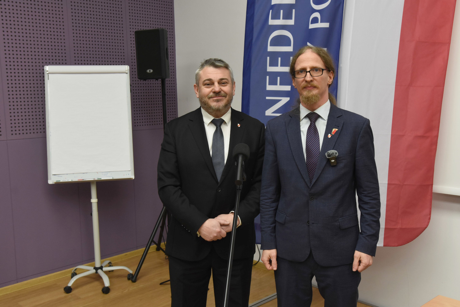 W Chojnicach zawiązało się koło Konfederacji Korony Polskiej. Przewodniczącym został Jacek Oberland